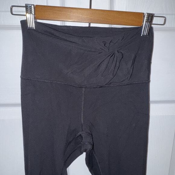 Lululemon Align High-Rise Tight 26" *Twist Waist Black NULU Size 4 - Picture 2 of 7